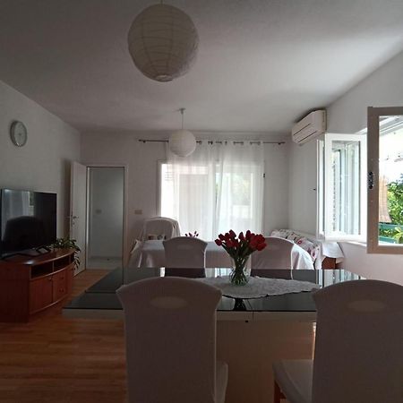 Apartments By The Sea Orebic, Peljesac - 16448 Esterno foto